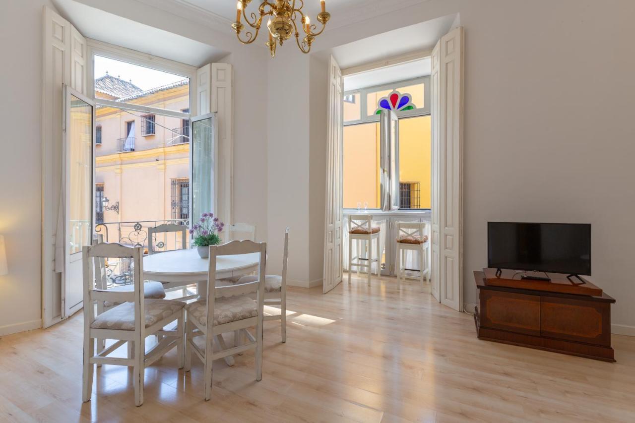 Luminoso Apartamento De Dos Habitaciones Con Vistas A Las Catedral 말라가 외부 사진